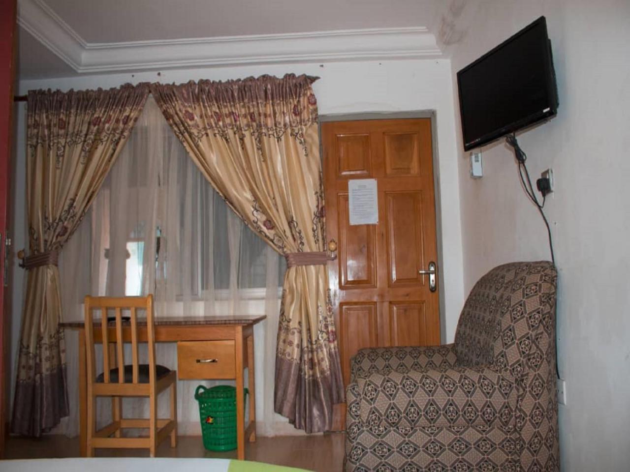 Elizz Guest House Janman エクステリア 写真