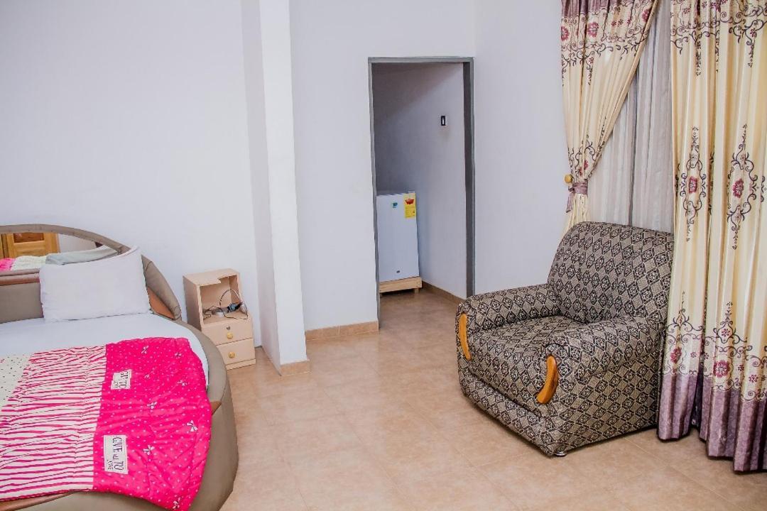 Elizz Guest House Janman エクステリア 写真